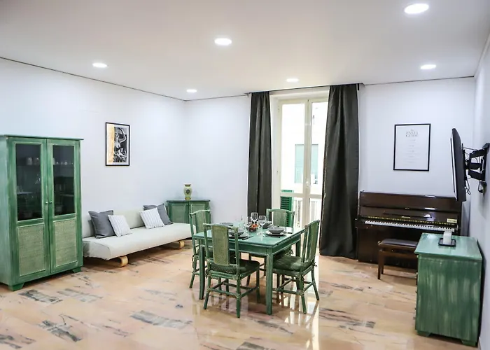 Modern Apartment at Piazza del Gesu' by Wonderful Italy